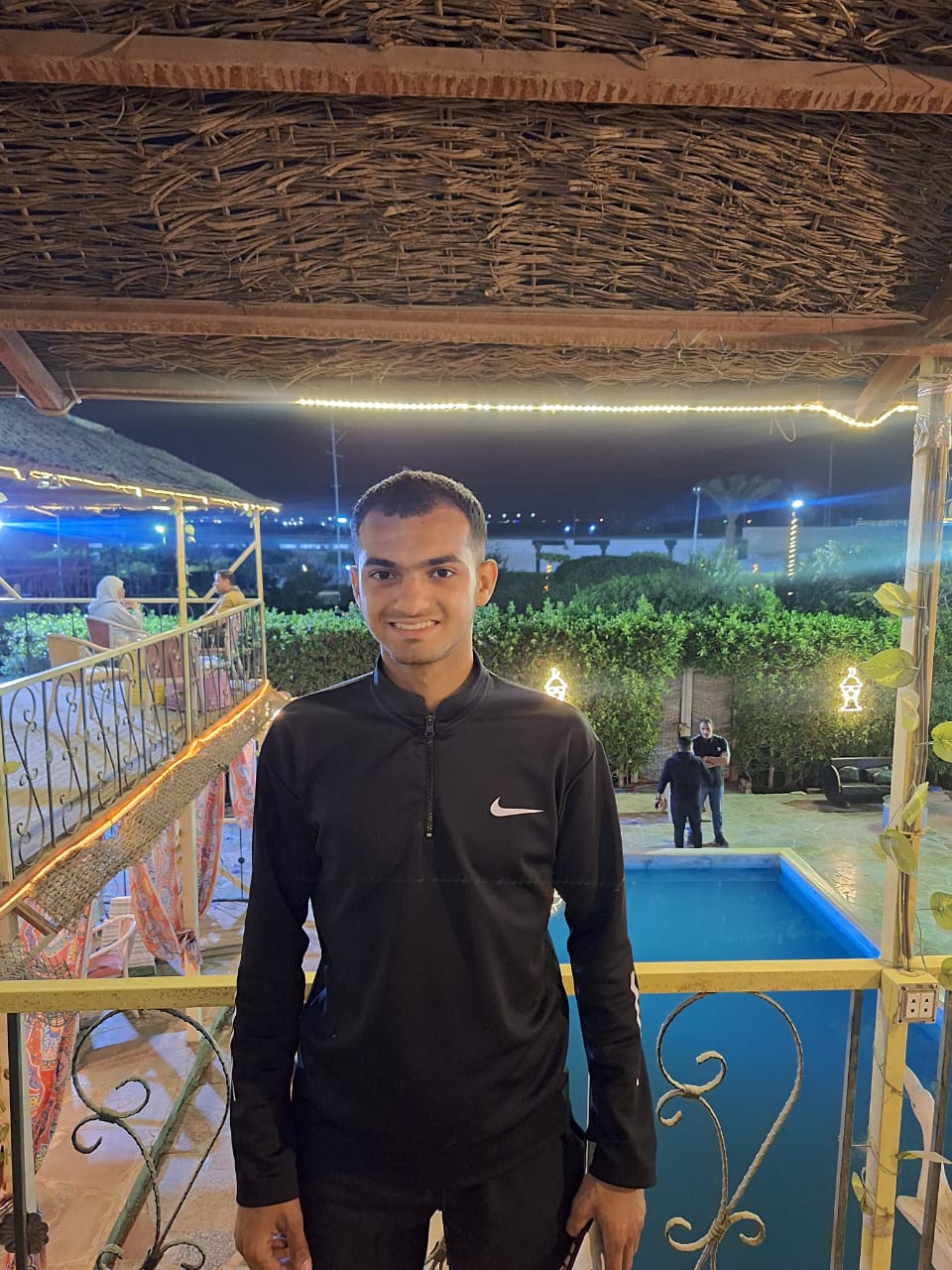 كابتن / مهند حازم جلال